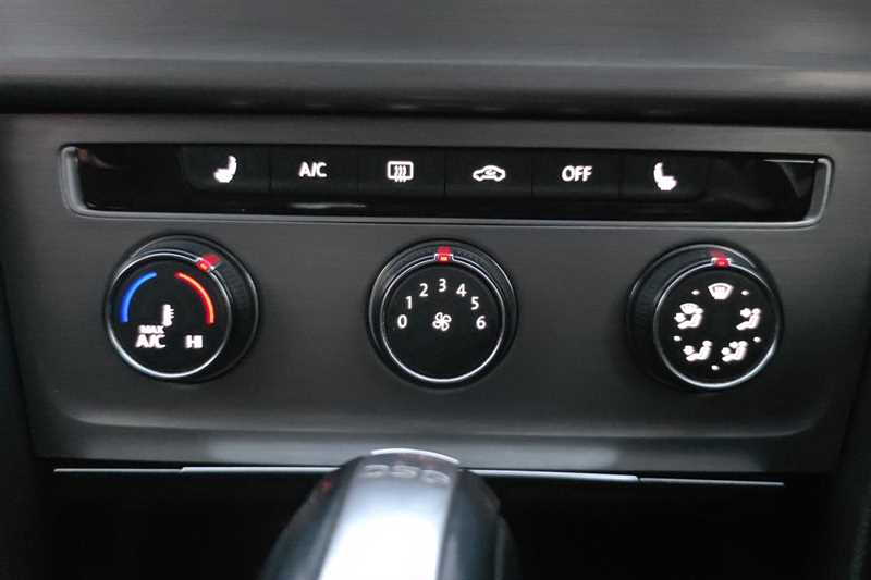 Used Volkswagen Golf 2016 for sale - 76790131: Photo 15