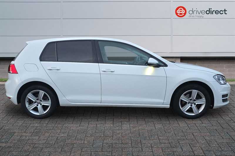 Used Volkswagen Golf 2016 for sale - 76790131: Photo 2