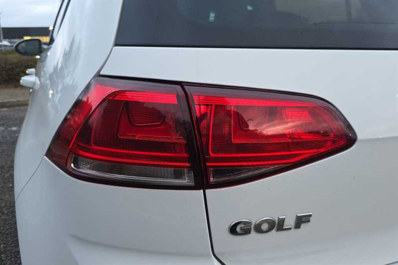 Used Volkswagen Golf 2016 for sale - 76790131: Photo 31