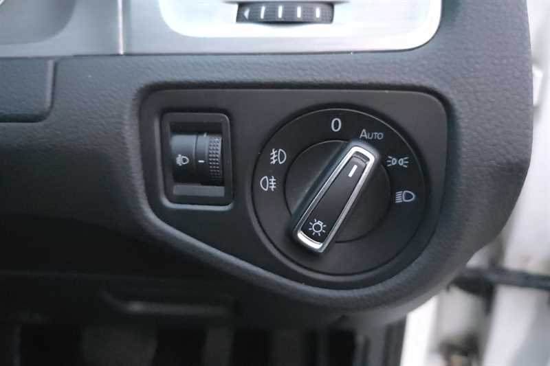 Used Volkswagen Golf 2016 for sale - 76790131: Photo 38