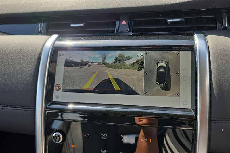 Used Land Rover Discovery Sport 2021 for sale - 76362482: Photo 19