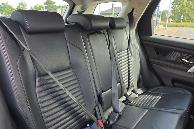 Used Land Rover Discovery Sport 2021 for sale - 76362482: Photo 24