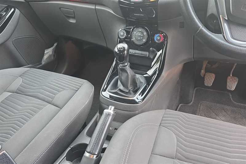 Used Ford Fiesta 2016 for sale - 76489730: Photo 14