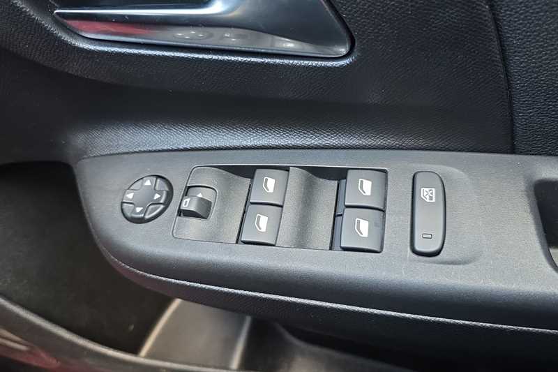 Used Vauxhall Corsa 2024 for sale - 76944968: Photo 16