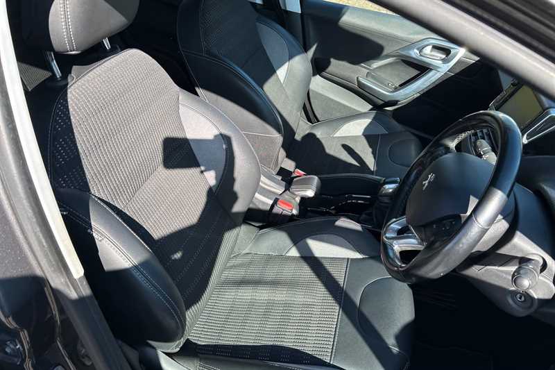 Used Peugeot 2008 2017 for sale - 77944253: Photo 23