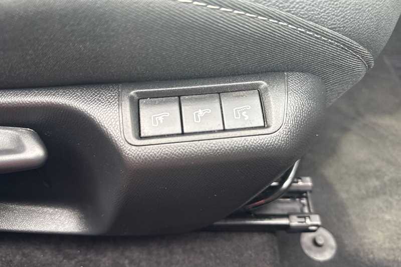 Used Vauxhall Corsa 2023 for sale - 78222239: Photo 44