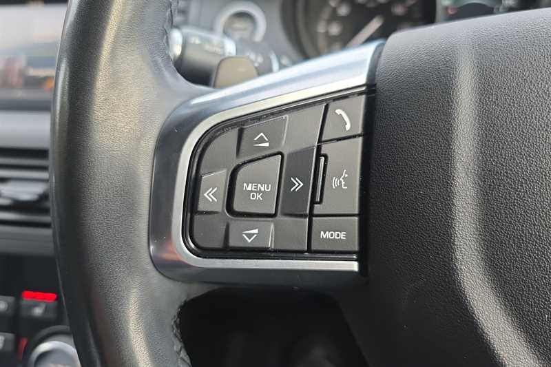 Used Land Rover Discovery Sport 2019 for sale - 76930442: Photo 21