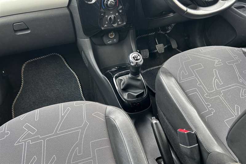 Used Toyota AYGO 2015 for sale - 77945040: Photo 14