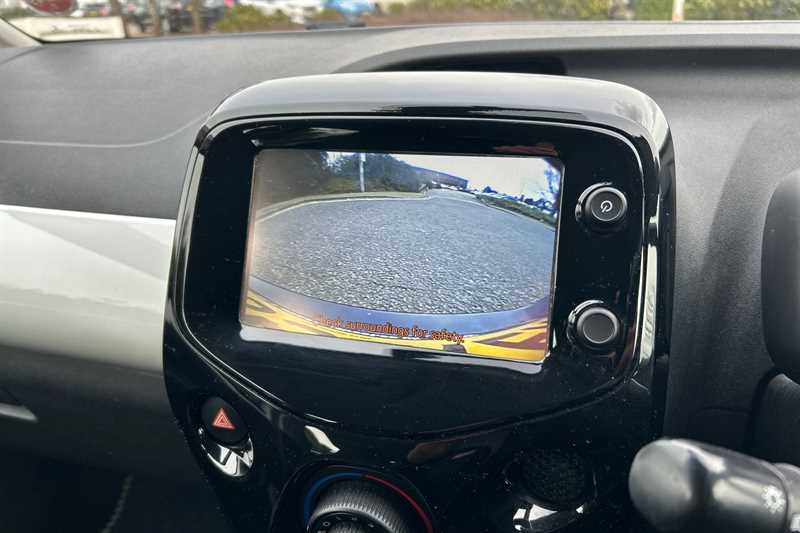 Used Toyota AYGO 2015 for sale - 77945040: Photo 19