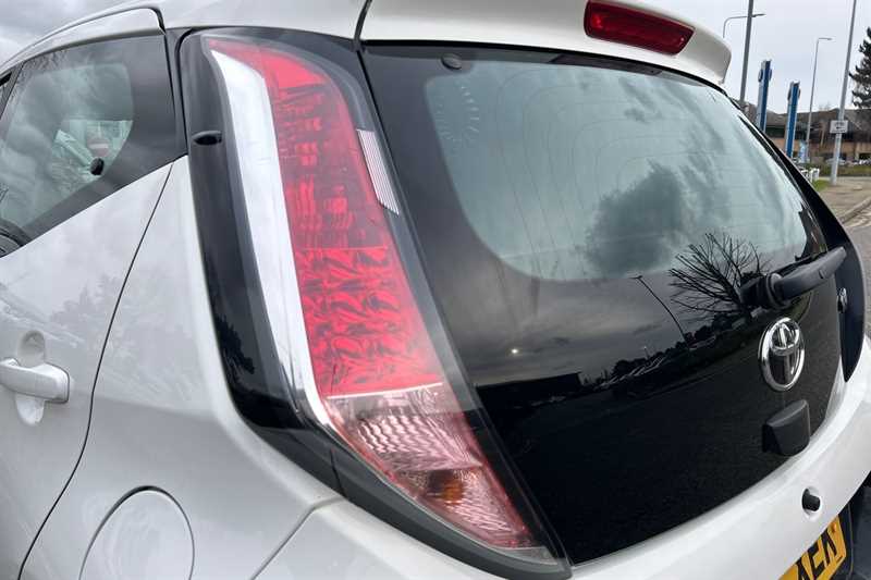 Used Toyota AYGO 2015 for sale - 77945040: Photo 31