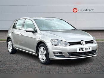 Used Volkswagen Golf 2017 for sale - 78309322: Photo