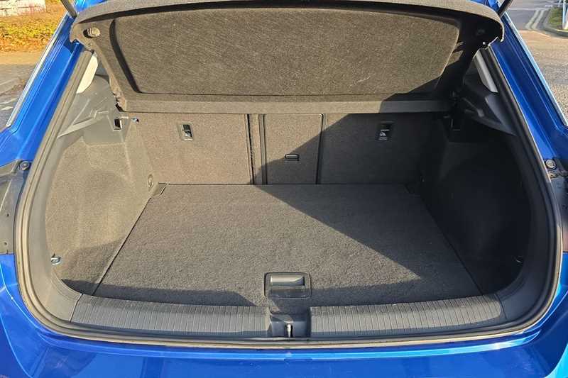 Used Volkswagen T-Roc for sale - 77362120: Photo 25