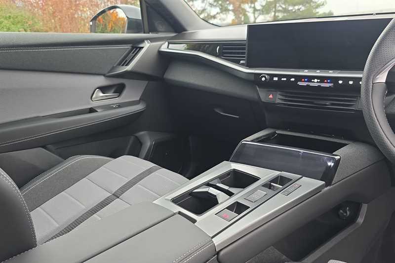 Used Vauxhall Grandland 2025 for sale - 76530385: Photo 14