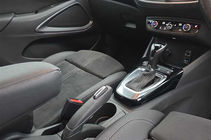 Used Vauxhall Crossland 2022 for sale - 76552600: Photo 14