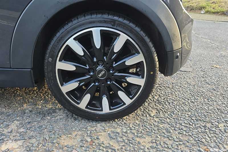 Used MINI Hatch 2018 for sale - 76529329: Photo 11