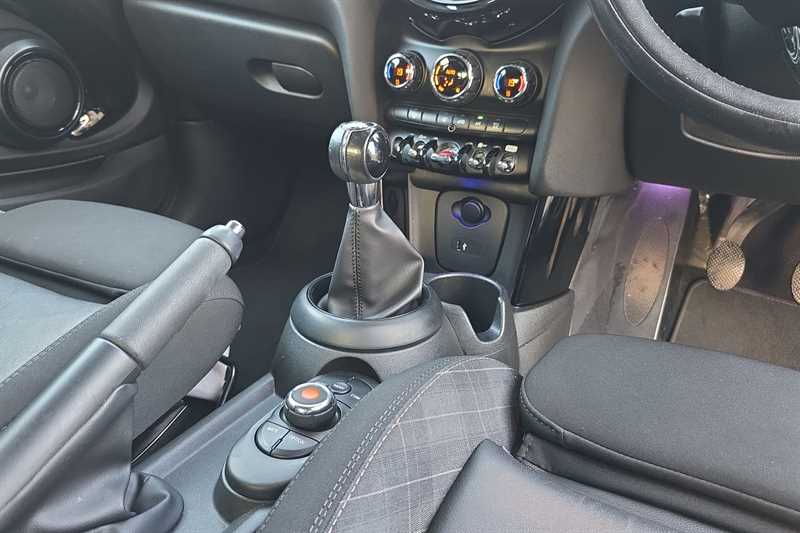 Used MINI Hatch 2018 for sale - 76529329: Photo 14