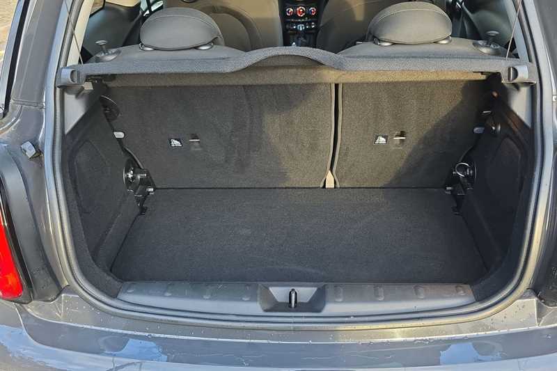 Used MINI Hatch 2018 for sale - 76529329: Photo 25