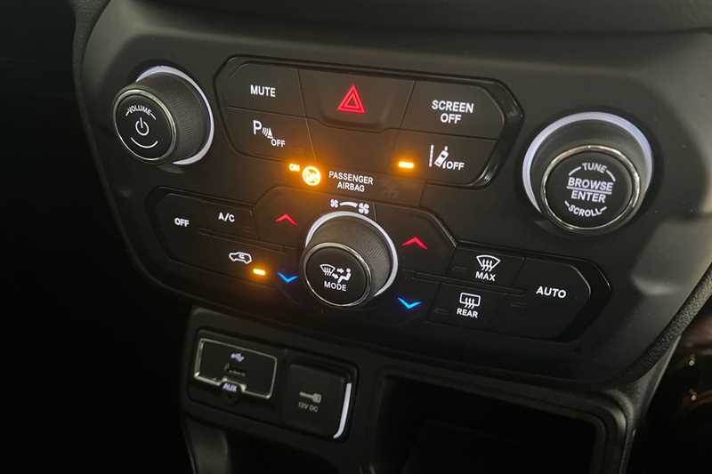 Used Jeep Renegade 2021 for sale - 76705906: Photo 15