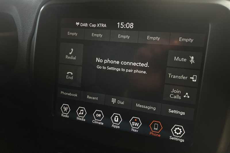 Used Jeep Renegade 2021 for sale - 76705906: Photo 19