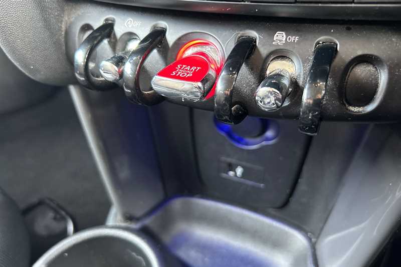 Used MINI Hatch 2020 for sale - 78022867: Photo 15