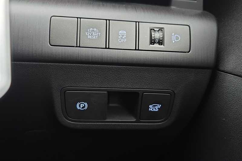 Used Hyundai KONA 2025 for sale - 76575374: Photo 41