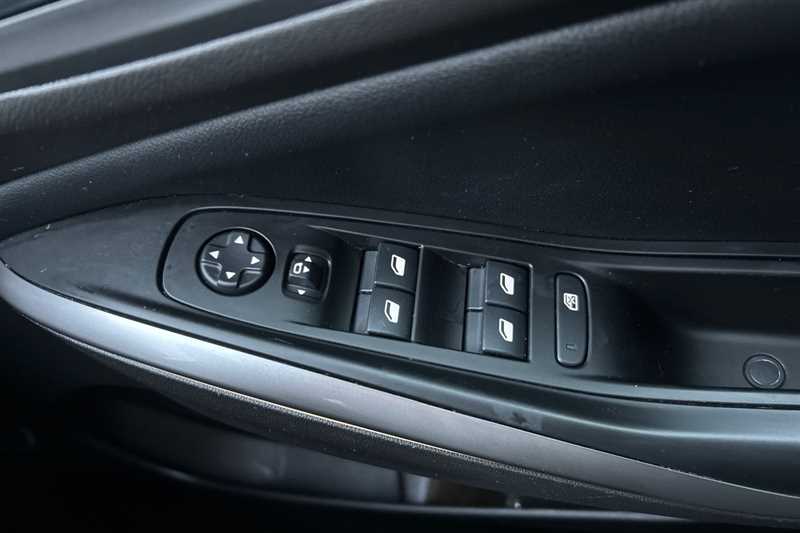 Used Vauxhall Grandland 2022 for sale - 77402863: Photo 16