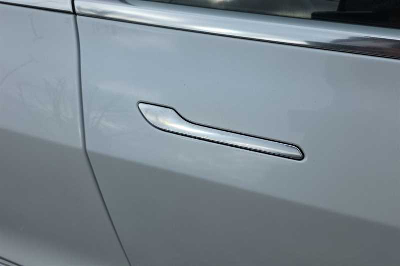 Used Tesla Model 3 2020 for sale - 76944897: Photo 33