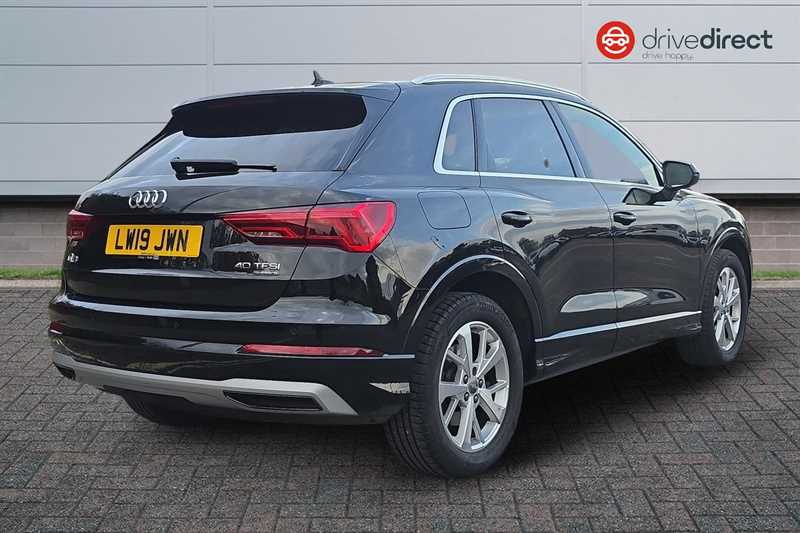 Used Audi Q3 2019 for sale - 76747061: Photo 3
