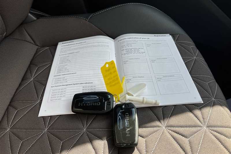 Used Toyota Yaris Cross 2024 for sale - 77309902: Photo 36