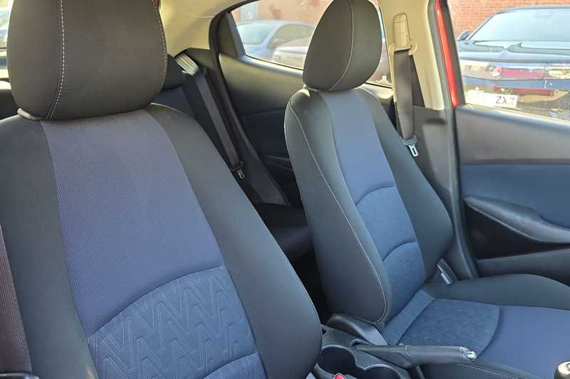 Used Mazda Mazda2 2016 for sale - 76529547: Photo 23