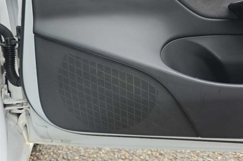 Used Tesla Model 3 2020 for sale - 76761680: Photo 27