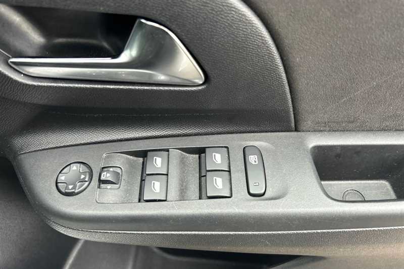 Used Vauxhall Corsa 2023 for sale - 78076554: Photo 16