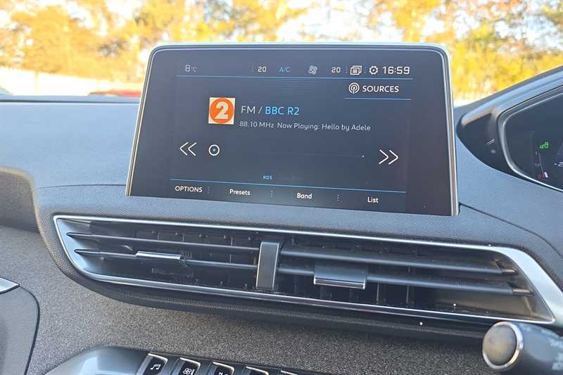 Used Peugeot 3008 2019 for sale - 76955707: Photo 17