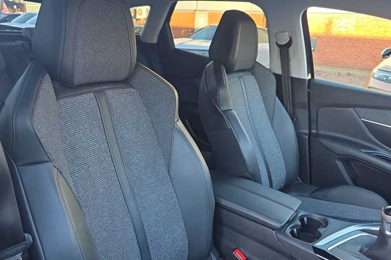 Used Peugeot 3008 2019 for sale - 76955707: Photo 23