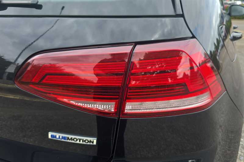 Used Volkswagen Golf 2018 for sale - 76525295: Photo 32