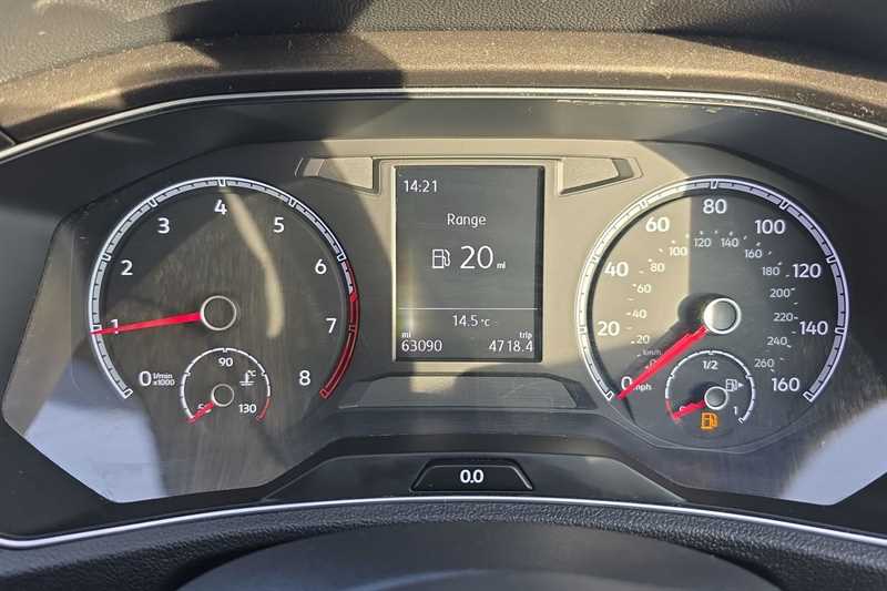 Used Volkswagen T-Roc 2018 for sale - 76956361: Photo 20