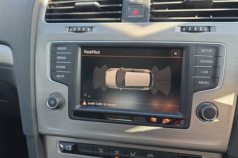 Used Volkswagen Golf 2015 for sale - 76096708: Photo 19