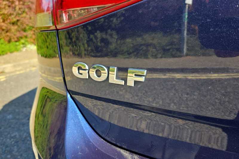 Used Volkswagen Golf 2015 for sale - 76096708: Photo 30