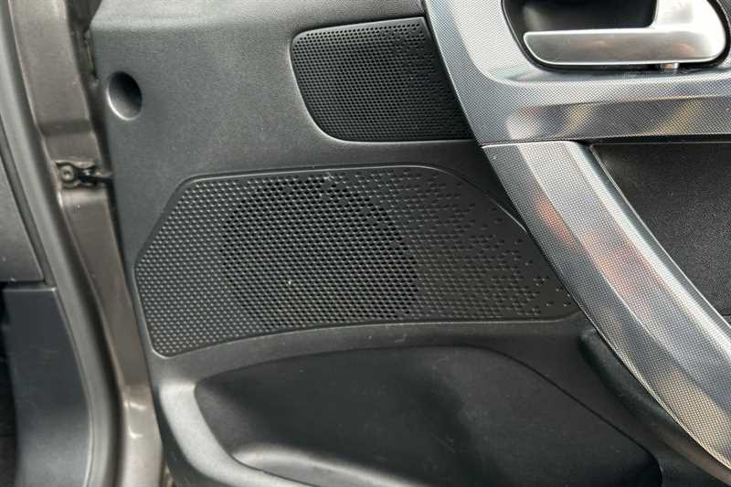 Used Peugeot 2008 2017 for sale - 77828260: Photo 27