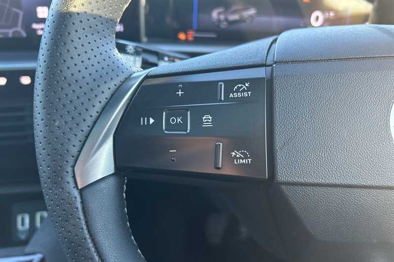 Used Vauxhall Grandland 2024 for sale - 77788171: Photo 21