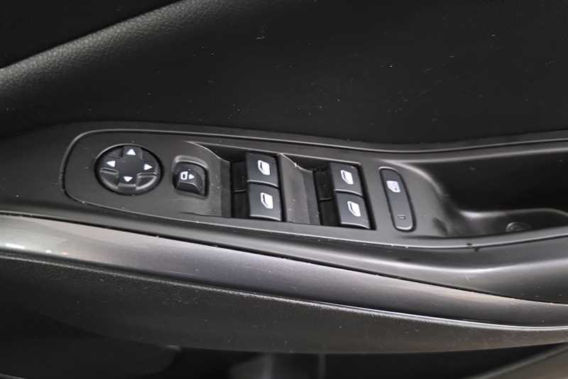 Used Vauxhall Grandland X 2019 for sale - 76490216: Photo 16