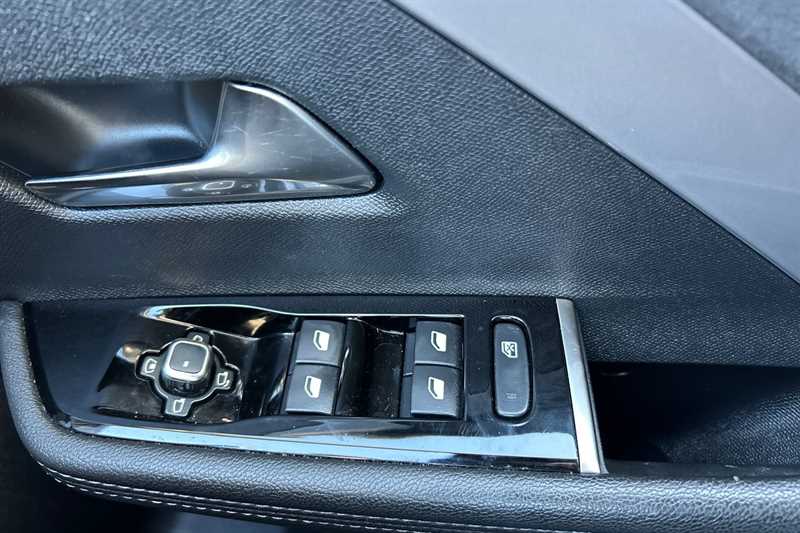 Used Vauxhall Astra 2024 for sale - 77801581: Photo 16