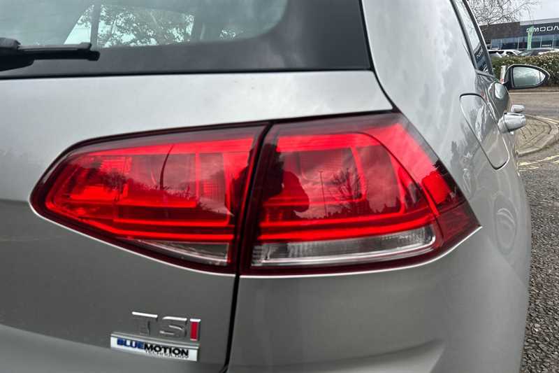 Used Volkswagen Golf 2017 for sale - 78188588: Photo 32