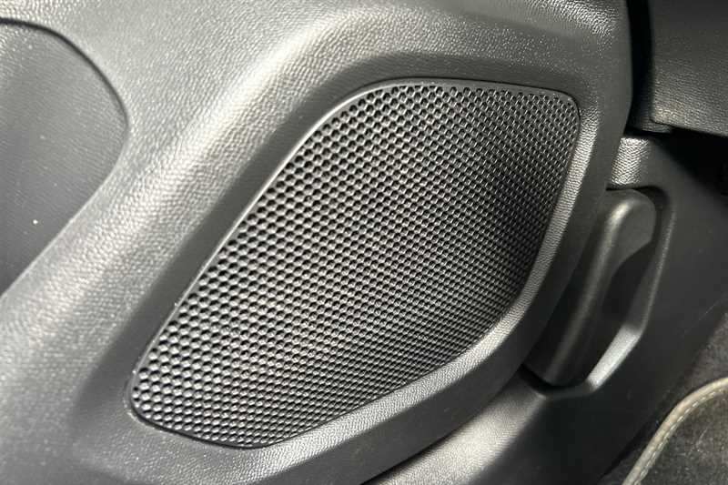 Used Peugeot 2008 2024 for sale - 78222339: Photo 27