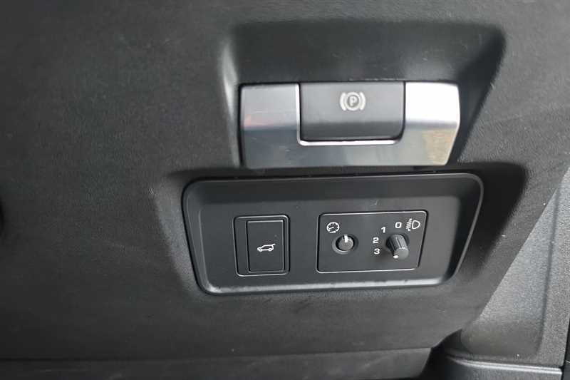 Used Land Rover Discovery Sport 2020 for sale - 76524448: Photo 38