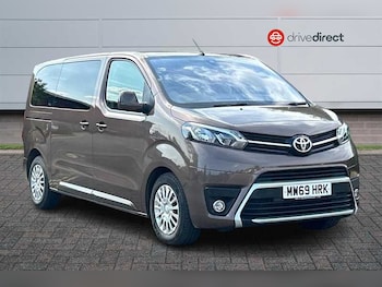 Used Toyota PROACE CITY Verso 2020 for sale - 79149352: Photo