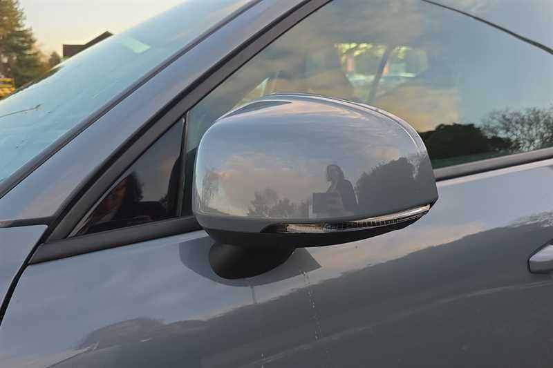 Used Volvo XC40 2020 for sale - 77309078: Photo 35