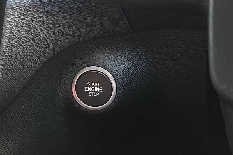 Used Volvo XC40 2020 for sale - 77309078: Photo 38