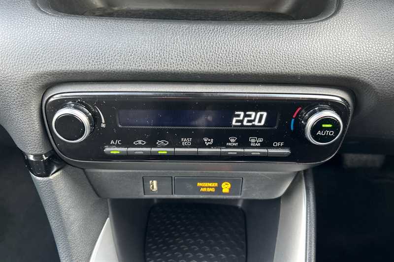 Used Toyota Yaris 2023 for sale - 77900578: Photo 15