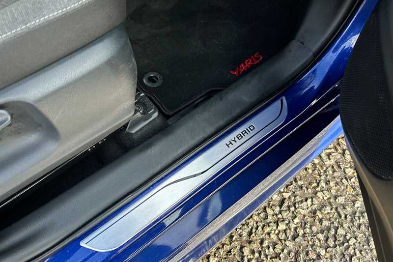 Used Toyota Yaris 2023 for sale - 77900578: Photo 38